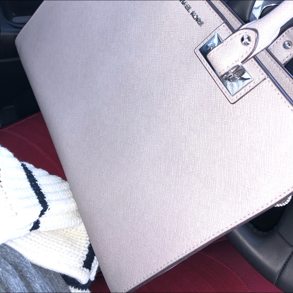 Michael Kors bag